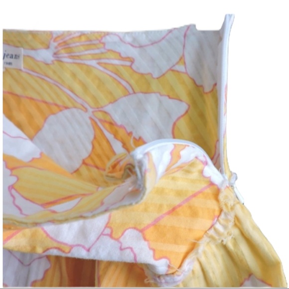 Tommy Jeans Hawaiian Skirt Juniors size 7 - Picture 2 of 9